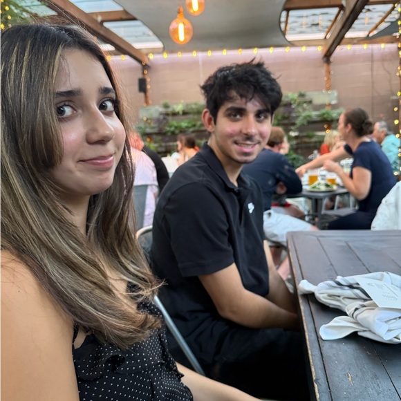 Meet your Posher, Susan - Picture 2 of 4